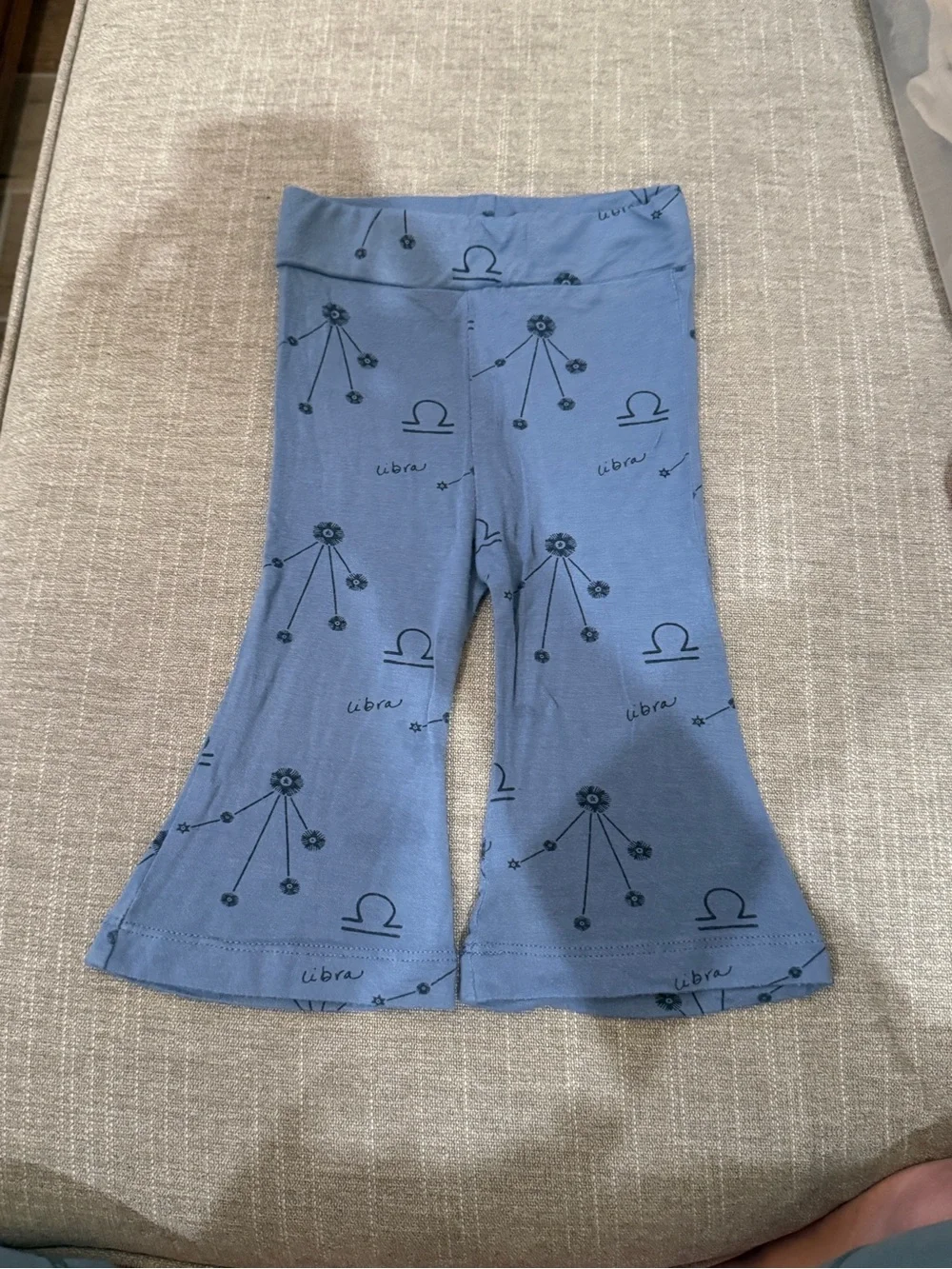 kate quinn Blue Toddler Bamboo Top with Small Black Floral Print